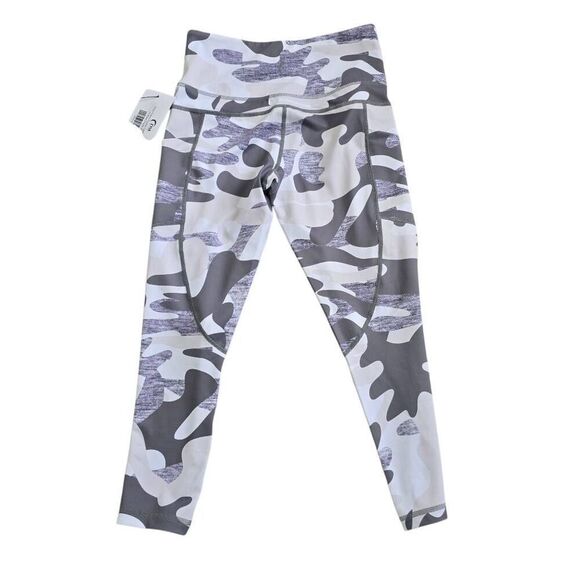 ZYIA Active‎ Light n Tight Hi Rise Capri Leggings Women's 4 Camo Pockets Stretch - Picture 6 of 6